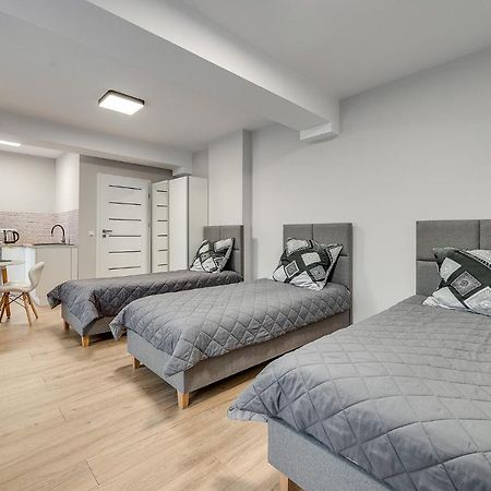 Central Platinum Apartments 18 Рыбник Экстерьер фото